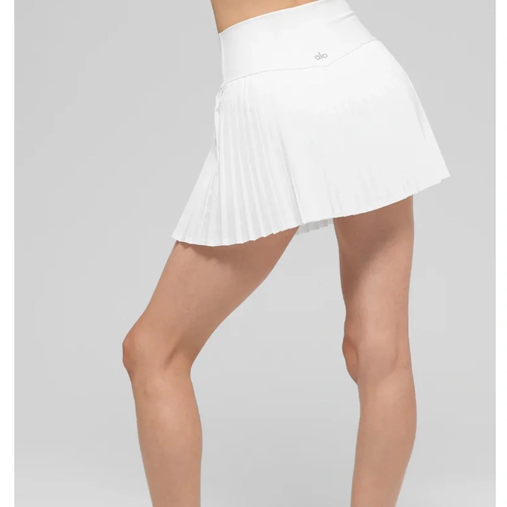 ALO Yoga Women's Elegant White A-Line Skirt
